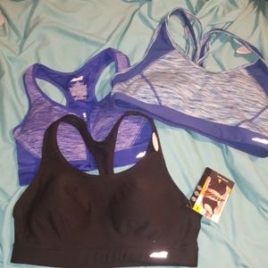 3 avia sports bras large